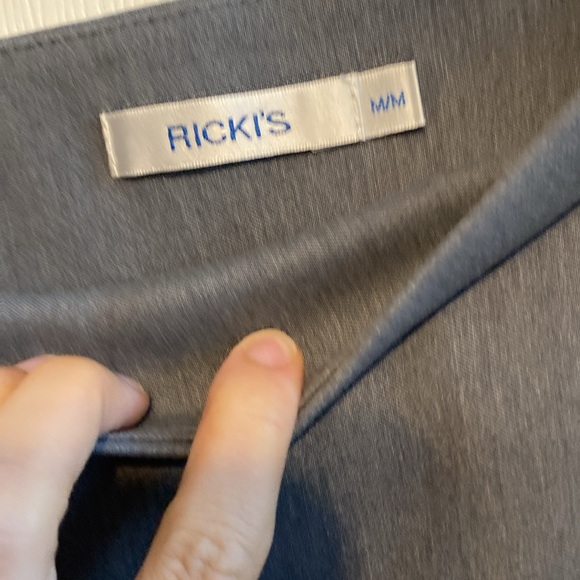 Grey pencil skirt - Picture 2 of 2